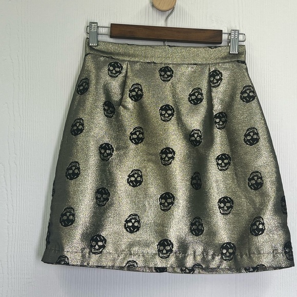 Mod Cloth - Metallic Gold With Black Skull Patterned Hidden Zipper Mini Skirt 2 - Picture 8 of 11